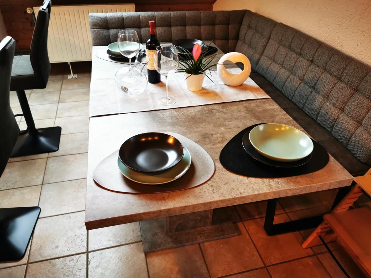 Fewo Pfaelzer Felsenlandschaft Pirmasens Buitenkant foto