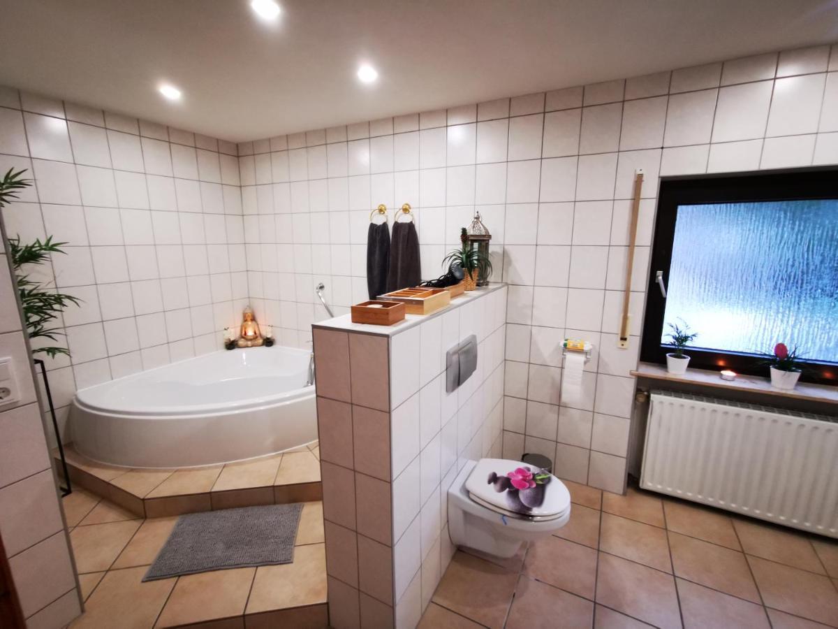 Fewo Pfaelzer Felsenlandschaft Pirmasens Buitenkant foto